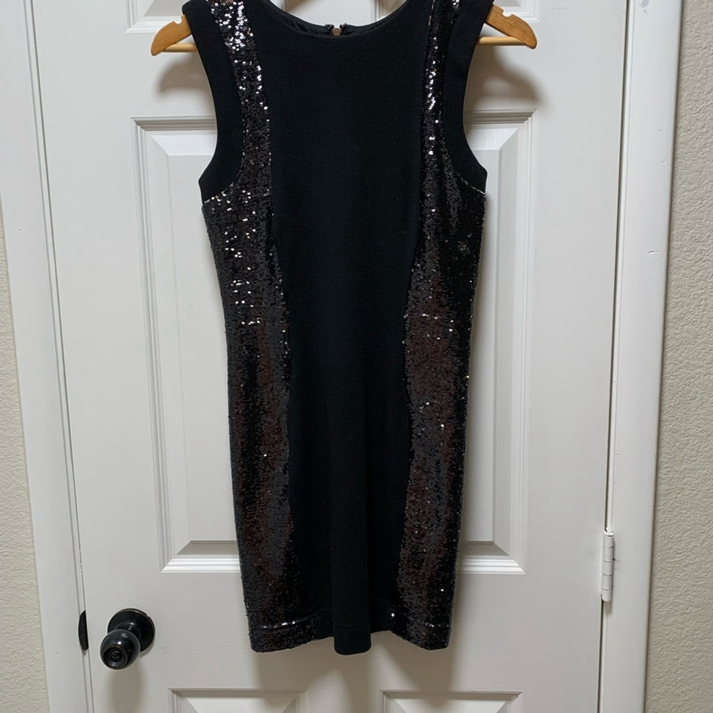 ❤B04-F21 little black sequin bodycon dress size small